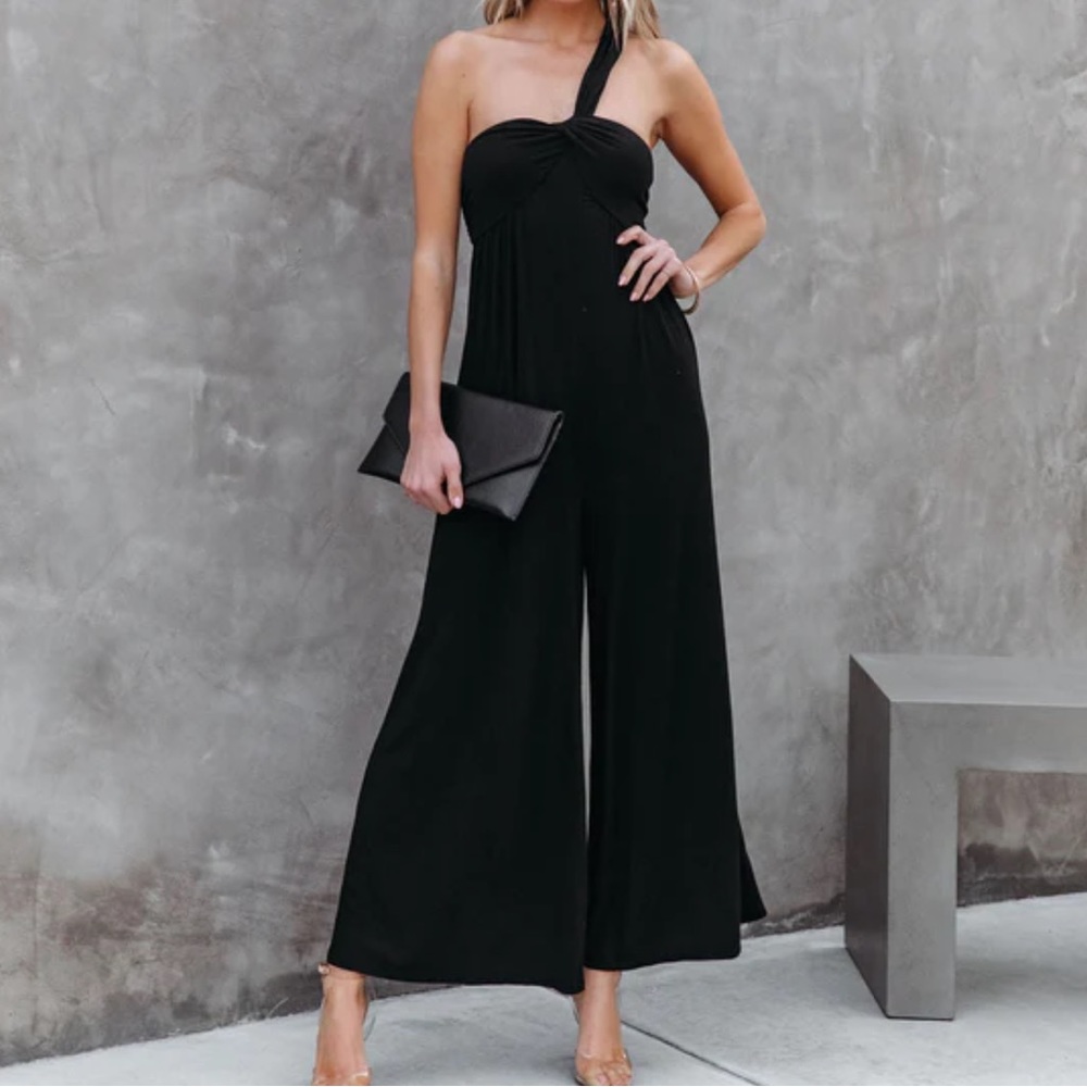 VICI | Pursuit Of Happiness One Shoulder Jumpsuit
